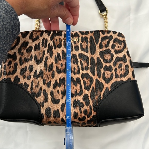 Nine West Crossbody - Picture 4 of 11